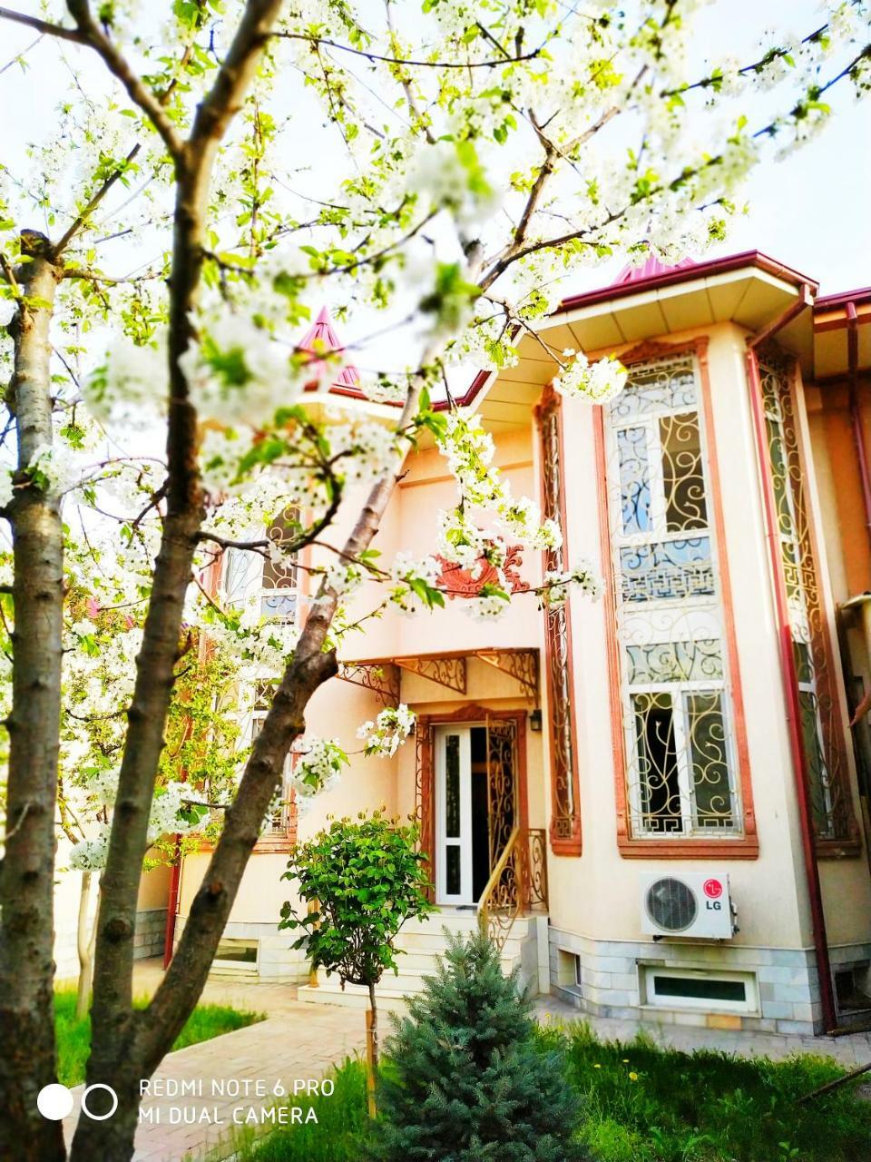 Rakat Inn Navigator Tasjkent Buitenkant foto